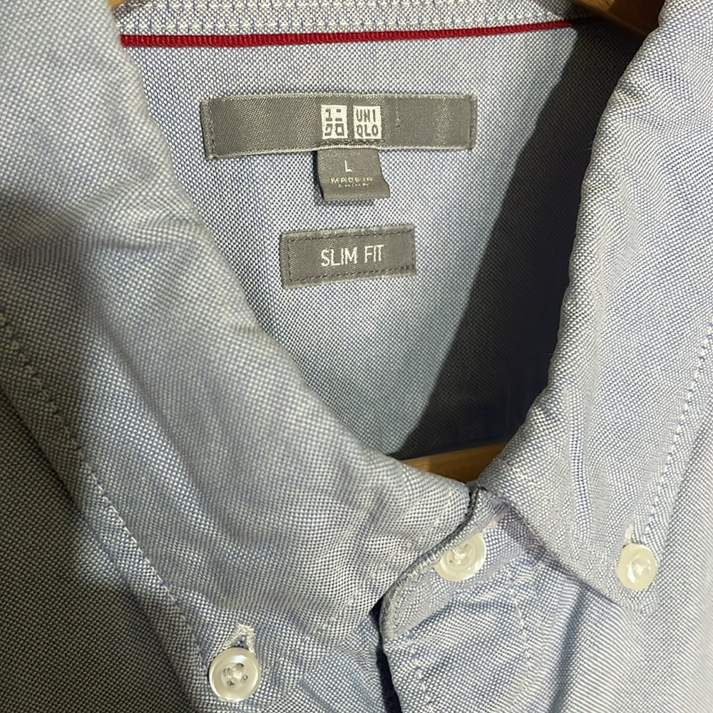 Uniqlo Men's Light Blue Button-Down Shirt pocket large slim fit - Picture 3 of 4